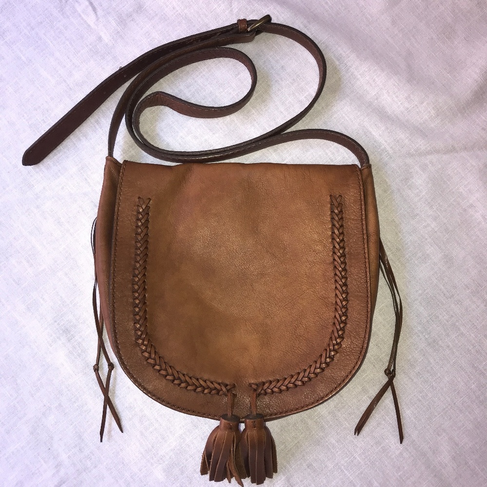 Lucky Brand Tassled Purse -119